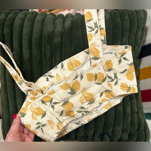 Reformation - Chrissy Demin Crop Too - Lemoncello - size 2 - Picture 5 of 5